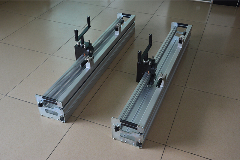 輸送帶鋼扣機(jī)，輸送帶滾輪式鋼扣機(jī)
